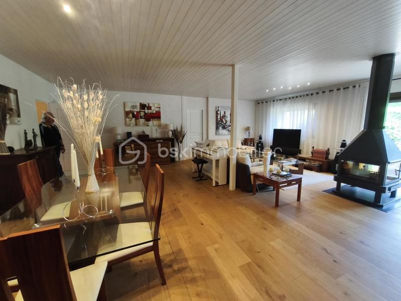 Longère - 221 m² - 10 pièces