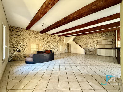 Maison - 160 m² - 4 pièces