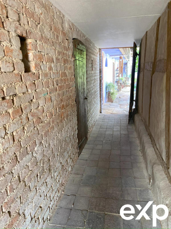 Appartement - 108 m² - 6 pièces