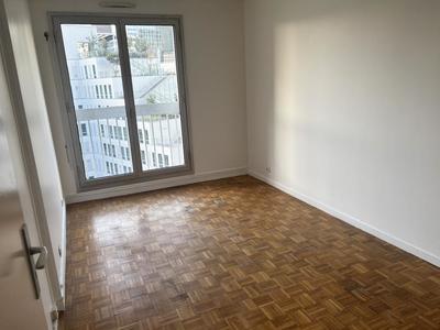 Appartement - 82 m² - 3 pièces