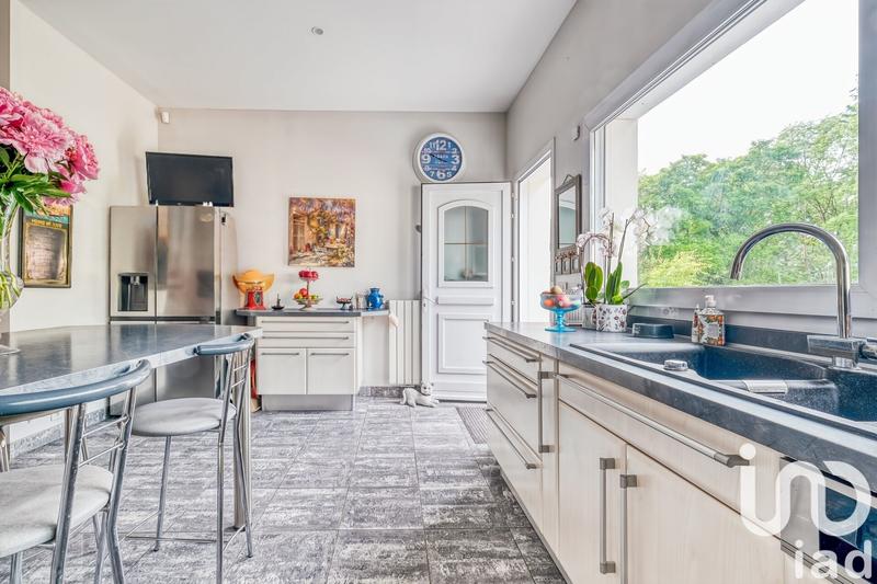 Maison de maîtres - 200 m² - 7 pièces