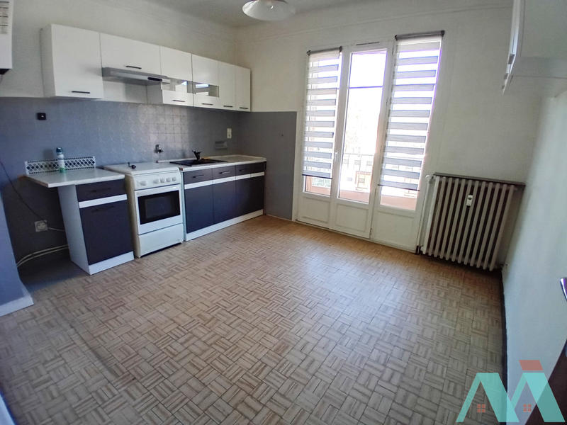 Appartement - 93 m² - 3 pièces