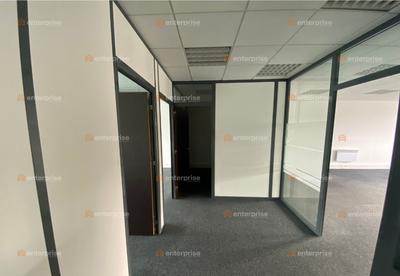 Bureau - 162 m²