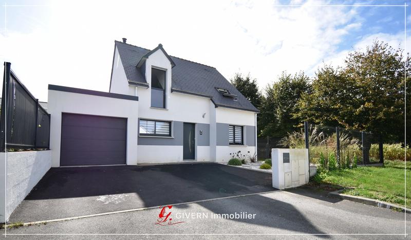 Maison - 102 m² - 6 pièces