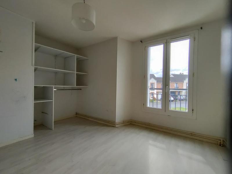 Maison - 99 m² - 5 pièces