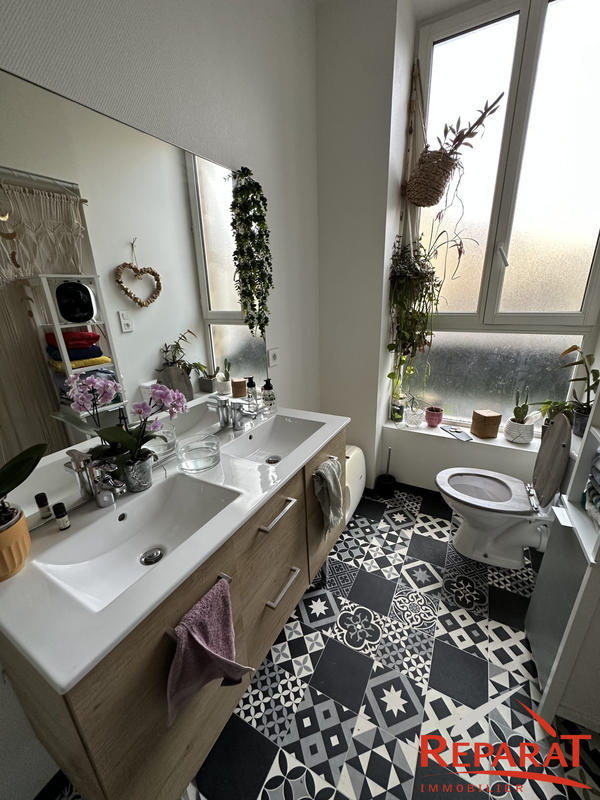 Appartement - 95 m² - 4 pièces