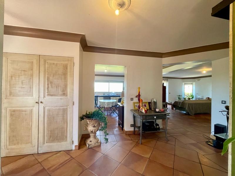 Maison - 150 m² - 8 pièces