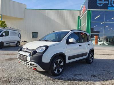 Fiat Panda My23 1.0 70 ch Hybride Bsg s/S Cross