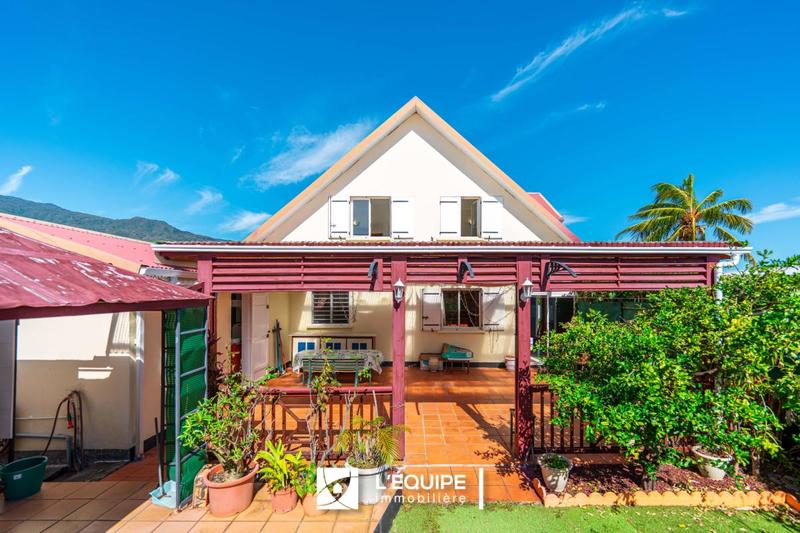 Villa - 187 m² - 6 pièces