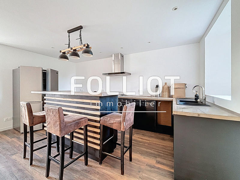 Maison - 162 m² - 6 pièces