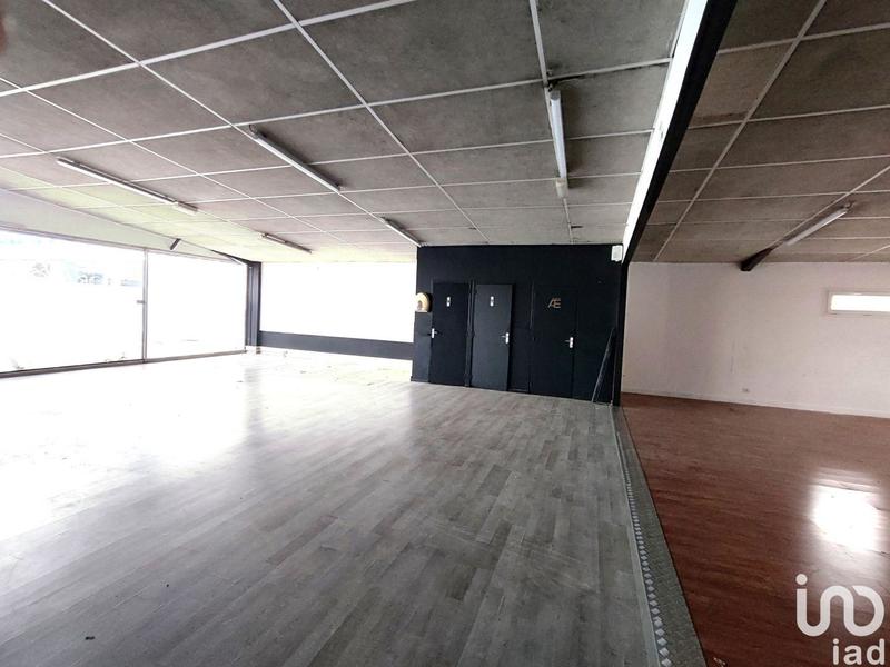 Local commercial - 1 000 m²