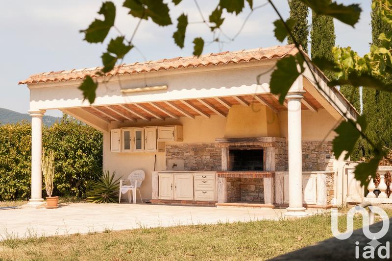 Maison - 268 m² - 6 pièces