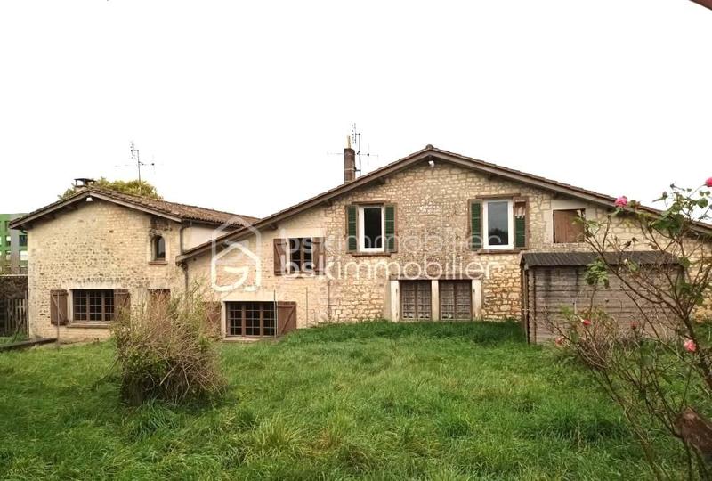 Corps de ferme - 379 m² - 14 pièces