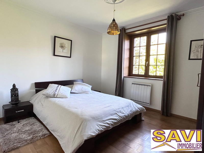 Maison ancienne - 270 m² - 11 pièces