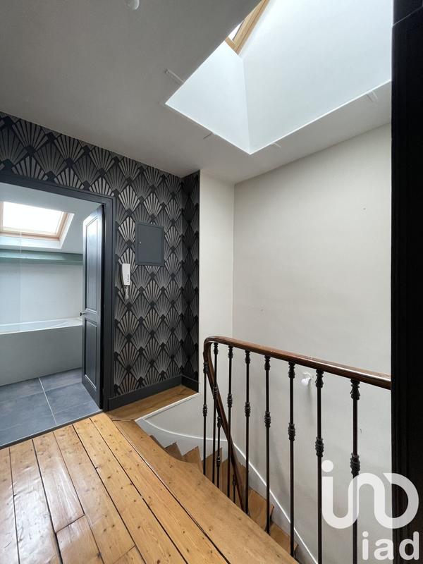 Maison de ville - 247 m² - 8 pièces