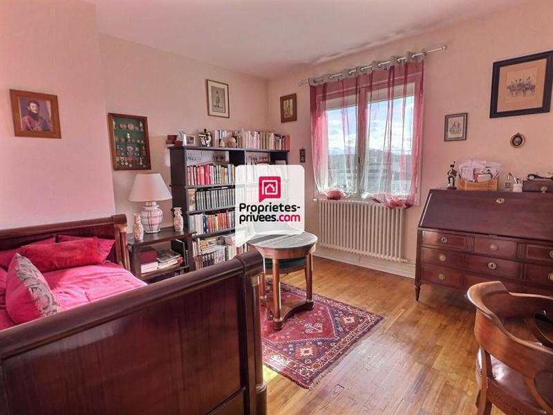 Appartement - 105 m² - 5 pièces