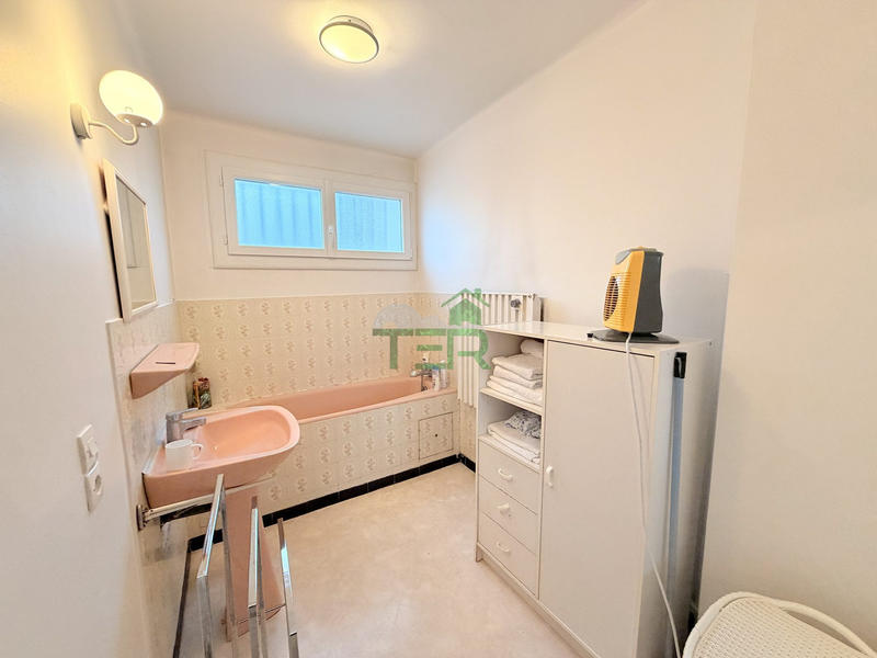 Appartement - 71 m² - 2 pièces