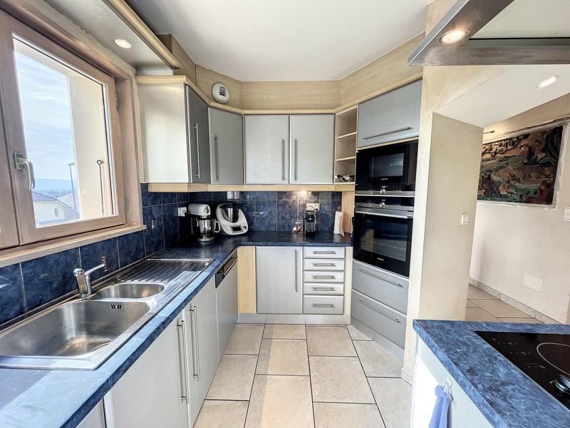 Maison - 173 m² - 5 pièces