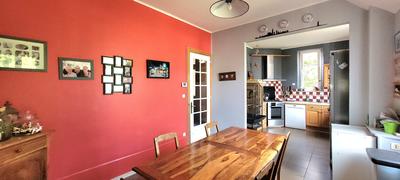 Maison - 160 m² - 8 pièces