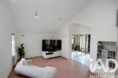 Maison - 159 m² - 6 pièces