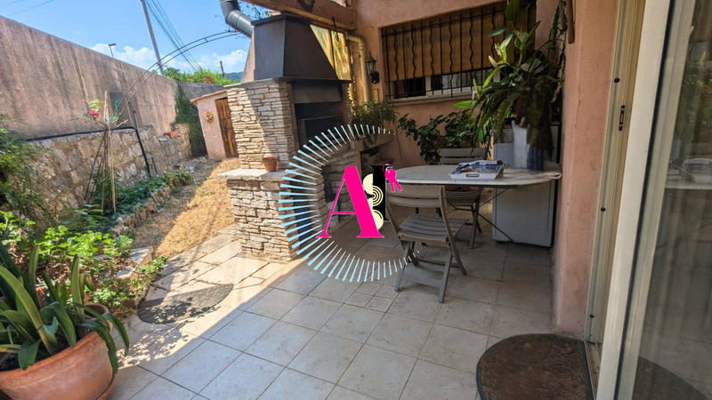 Maison traditionnelle - 130 m² - 6 pièces