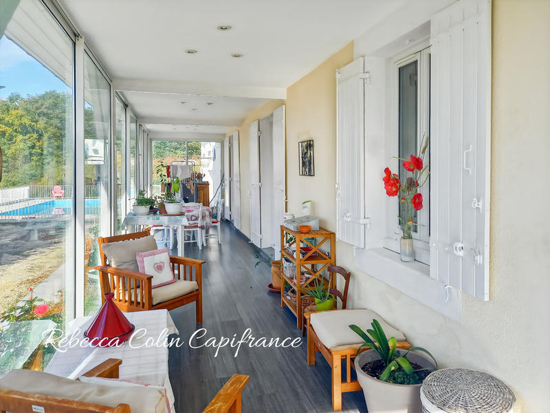 Longère - 290 m² - 12 pièces