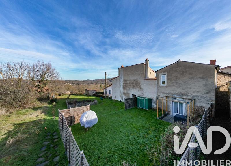 Maison de village - 64 m² - 5 pièces
