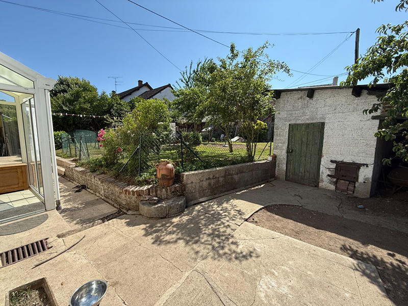 Maison - 256 m² - 10 pièces