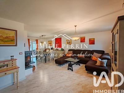 Maison - 158 m² - 7 pièces