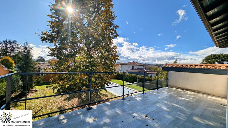 Villa - 141 m² - 5 pièces