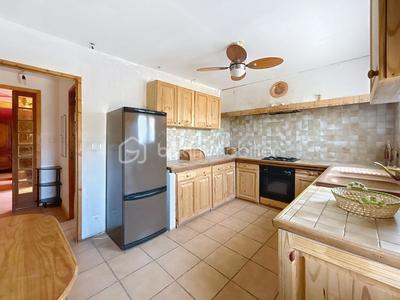 Mas - 185 m² - 4 pièces