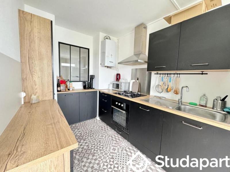 Chambre - 10 m² - 1 pièce