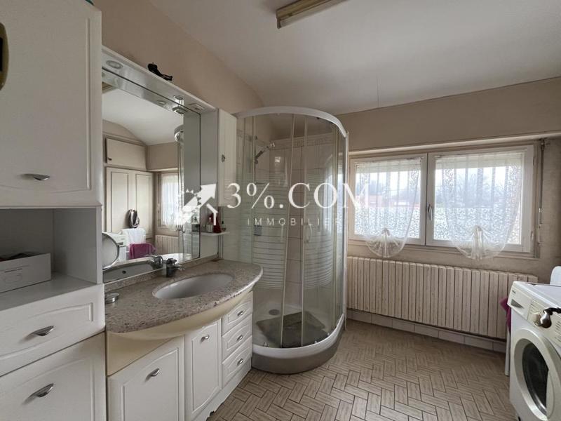 Maison - 200 m² - 5 pièces