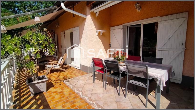 Maison - 223 m² - 11 pièces