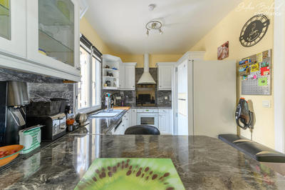 Maison - 86 m² - 5 pièces