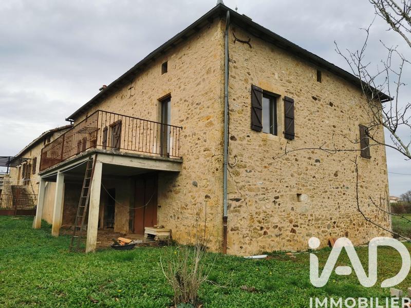 Maison - 300 m² - 10 pièces