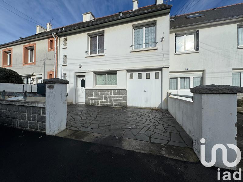 Maison - 90 m² - 4 pièces