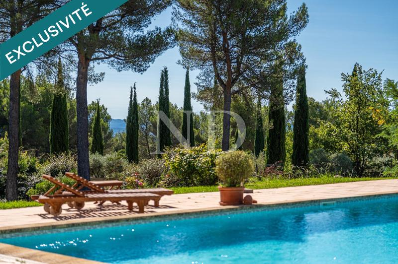 Maison - 455 m² - 12 pièces