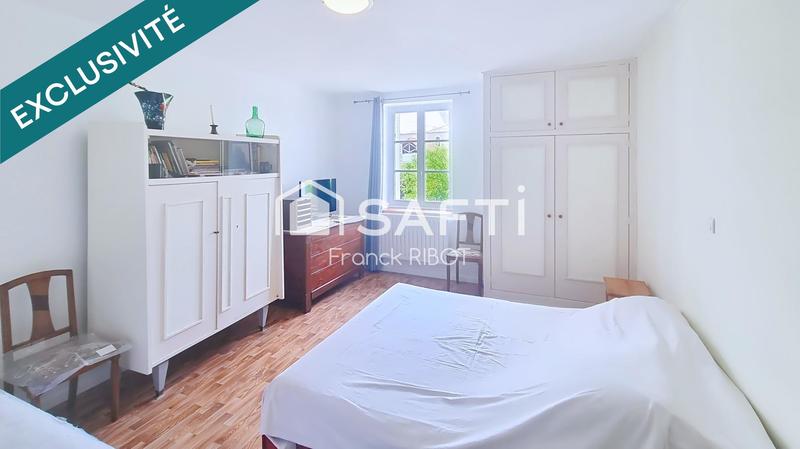 Maison - 121 m² - 5 pièces