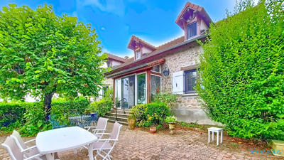 Maison ancienne - 155 m² - 6 pièces