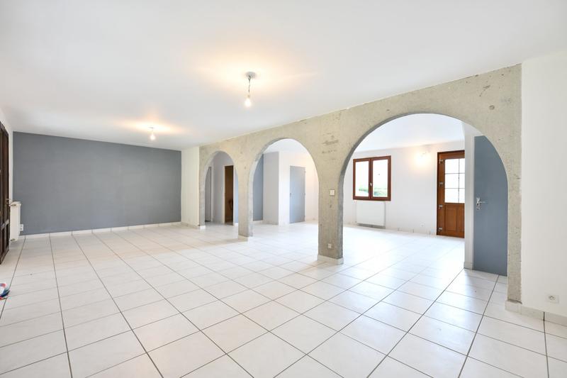 Maison - 155 m² - 6 pièces