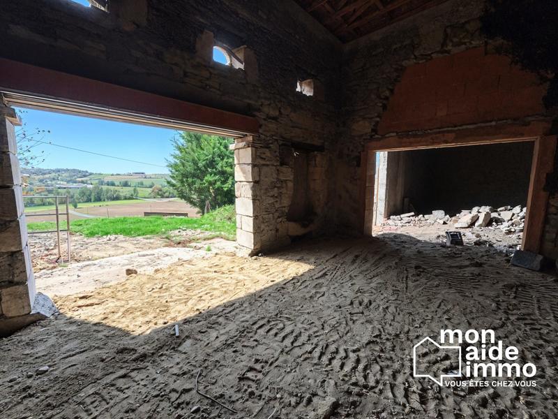 Maison - 600 m² - 9 pièces