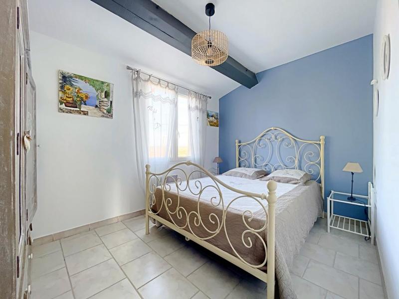 Villa - 168 m² - 8 pièces