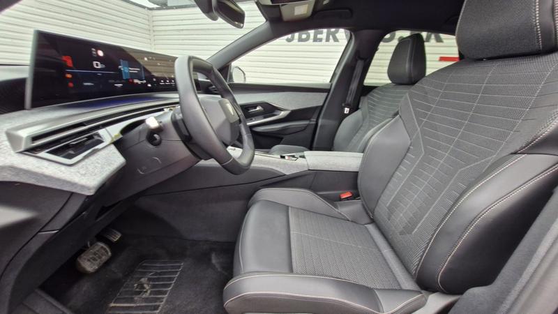 Peugeot 3008 Hybrid 136 E-Dcs6 Allure