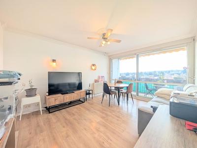 Appartement - 73 m² - 4 pièces