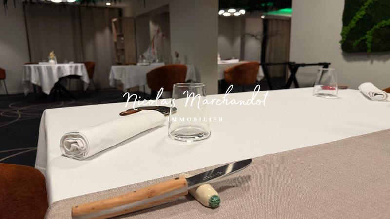 Local commercial - 300 m²