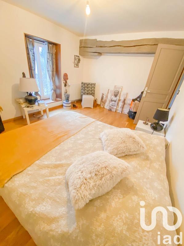 Maison - 219 m² - 8 pièces