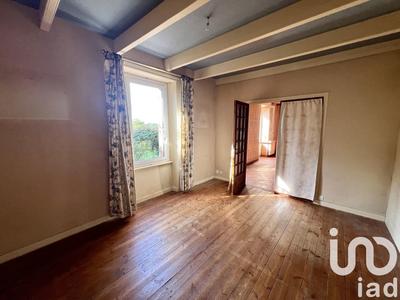 Maison - 101 m² - 5 pièces