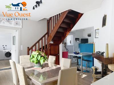 Maison - 79 m² - 5 pièces