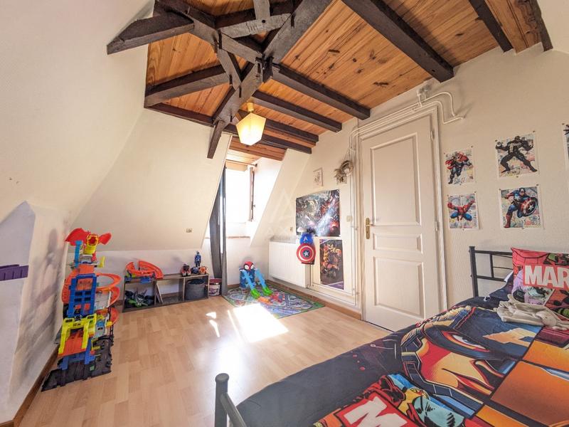 Maison - 136 m² - 7 pièces